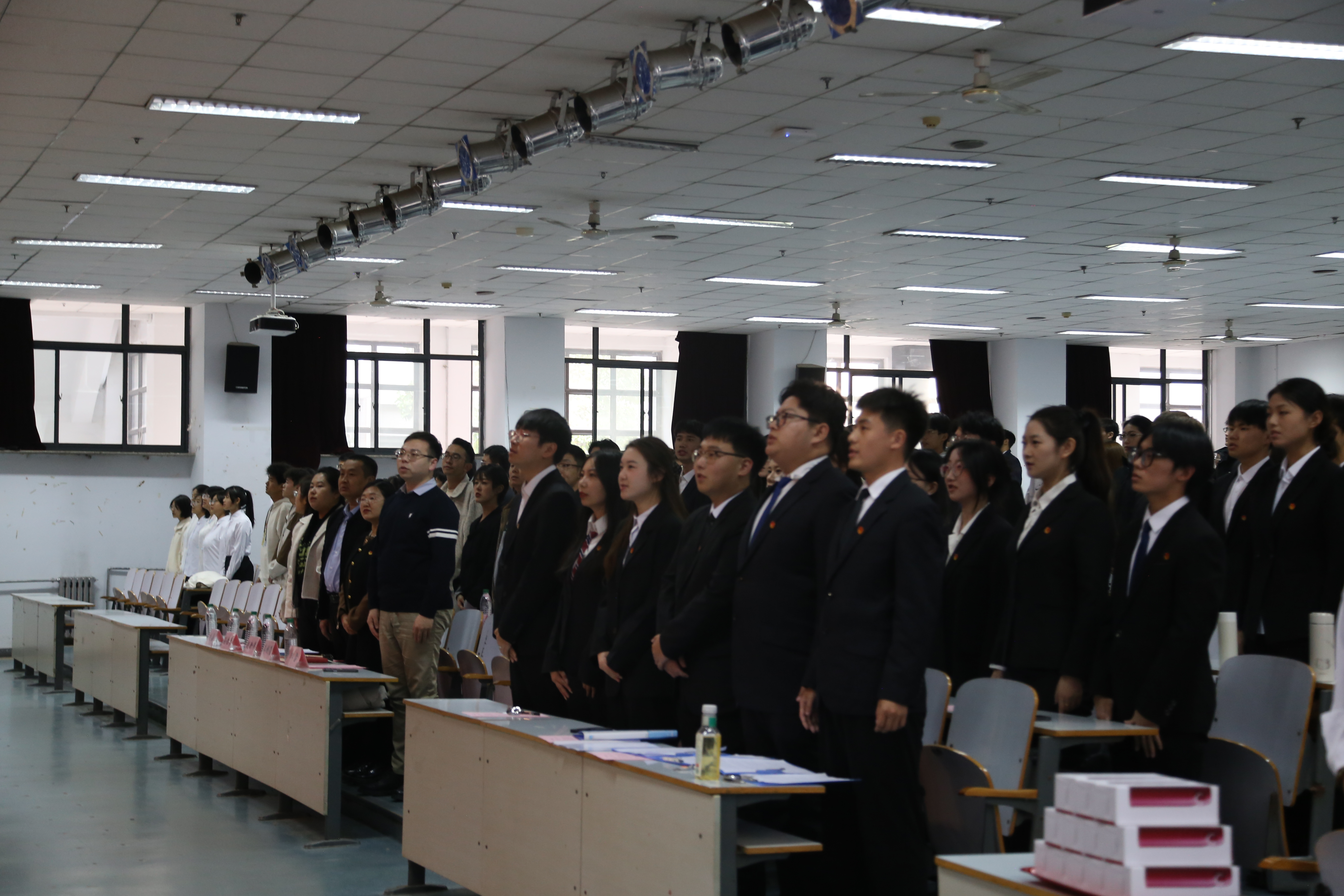 2024年10月24日，信息学院“青春聚力 筑梦未来”新一届学生组织成立大会在讲堂群102举行。.jpg