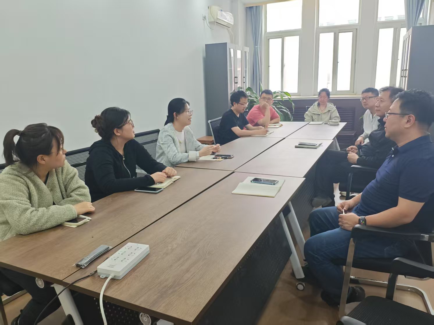 青年博士工作交流会1.jpg