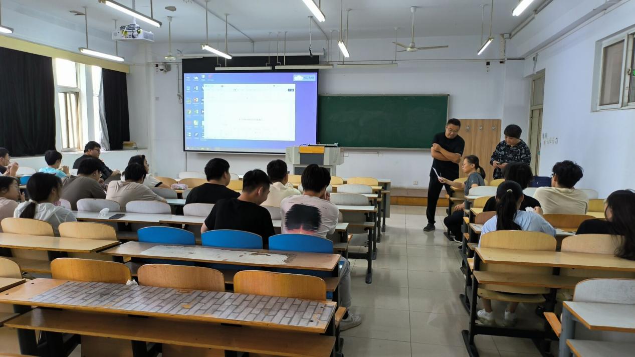 小学期1.jpg